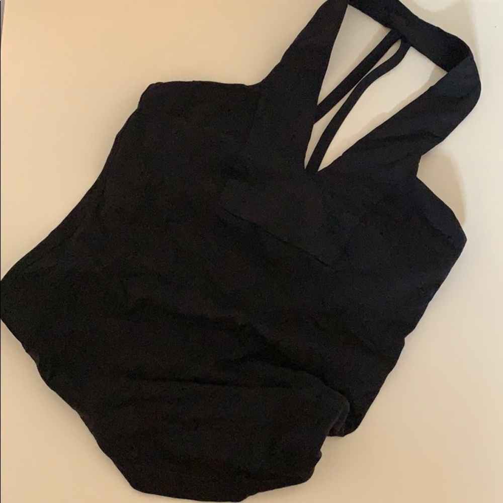 Lululemon top